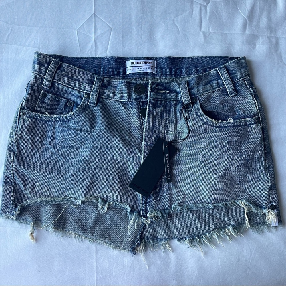 ONE TEASPOON MINI SKIRT 🫀